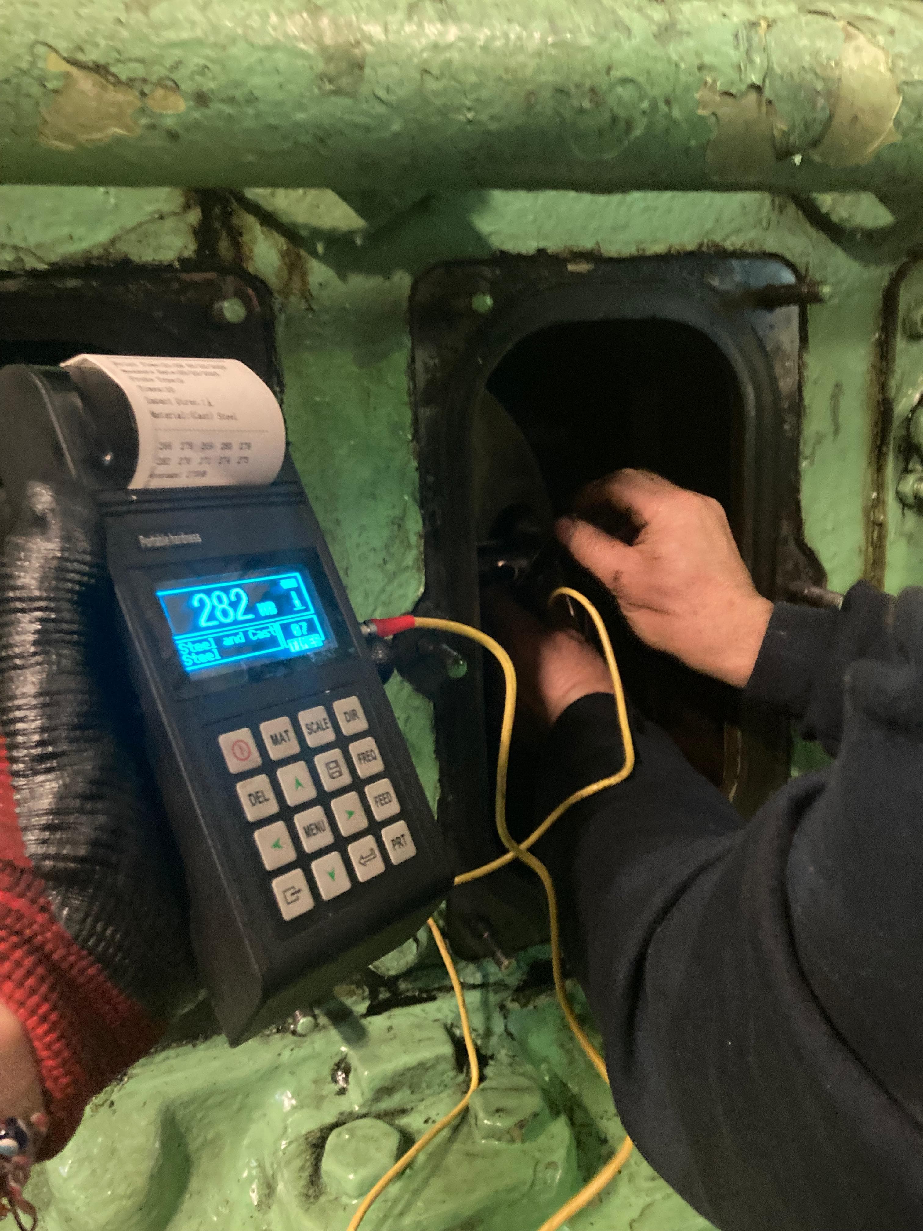 Motor parçalarının çatlak testi analizi